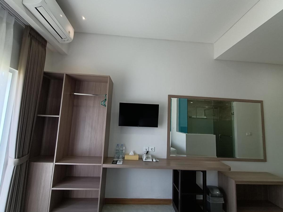 Grand Samota Hotel Sumbawa ภายนอก รูปภาพ