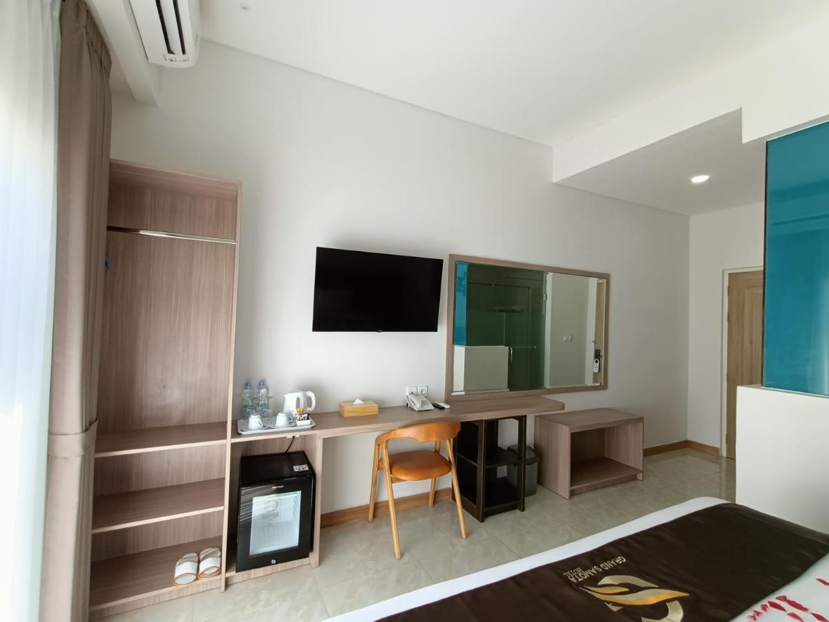 Grand Samota Hotel Sumbawa ภายนอก รูปภาพ